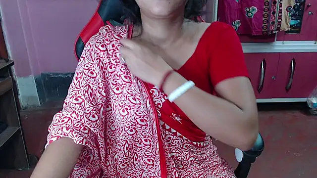 Snapshot of Angel_Alison_ chatting on 03-20-25, 11:05 Angel Alison  online show from 03-20-25, 11:05