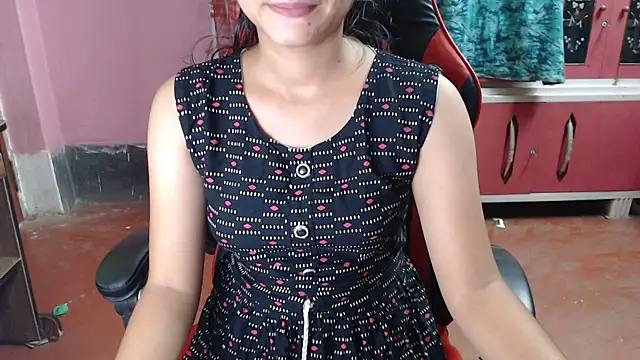 Snapshot of Angel_Alison_ chatting on 10-14-25, 06:42 Angel Alison  online show from 10-14-25, 06:42