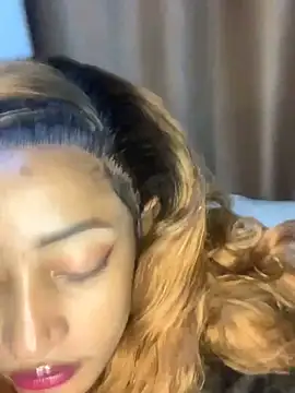 GoddessVee online show from 12-29-24, 08:26