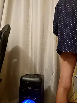 Snapshot of ppp233 chatting on 12-13-24, 03:27 ppp233 online show from 12-13-24, 03:27