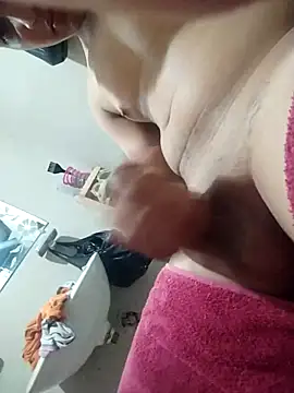 Snapshot of Guanin69jk chatting on 10-21-25, 03:07 Guanin69jk online show from 10-21-25, 03:07