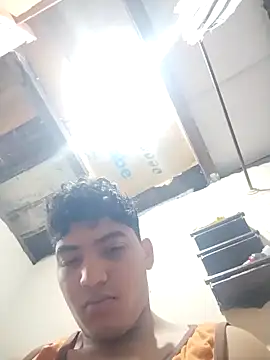 Snapshot of Guanin69jk chatting on 11-03-25, 10:16 Guanin69jk online show from 11-03-25, 10:16