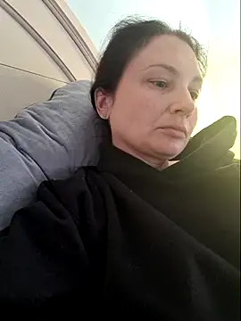 MilfyMrsRobinson online show from 03-07-25, 12:12