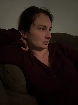 MilfyMrsRobinson online show from 03-08-25, 02:01