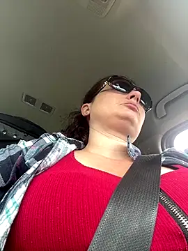 MilfyMrsRobinson online show from 10-27-25, 04:55