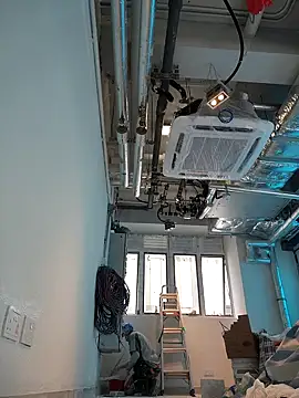 Snapshot of 2tomka52052sex chatting on 12-25-24, 05:37 2tomka52052sex online show from 12-25-24, 05:37