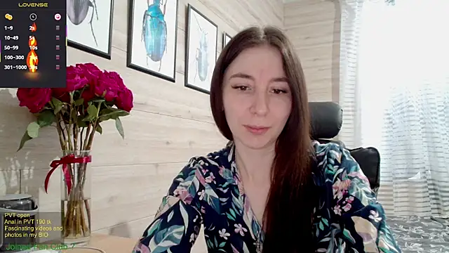 Snapshot of Wowpornoo chatting on 03-15-25, 06:14 Wowpornoo online show from 03-15-25, 06:14