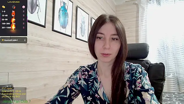 Snapshot of Wowpornoo chatting on 03-16-25, 07:37 Wowpornoo online show from 03-16-25, 07:37