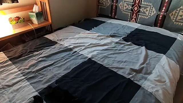 Snapshot of Imbound4u chatting on 03-04-26, 01:11 Imbound4u online show from 03-04-26, 01:11