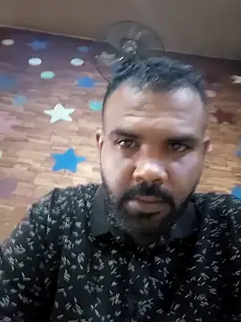 Snapshot of ListedLoin chatting on 10-03-25, 07:27 ListedLoin online show from 10-03-25, 07:27