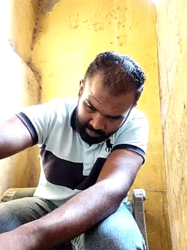 Snapshot of ListedLoin chatting on 11-01-25, 12:40 ListedLoin online show from 11-01-25, 12:40