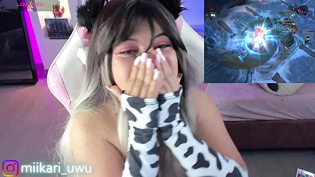 Ahri Elderwood online show from 01-24-25, 09:39