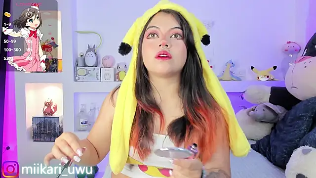 Ahri Elderwood online show from 02-11-25, 04:33