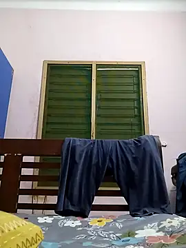 Snapshot of Manboobs178 chatting on 02-22-25, 04:40 Manboobs178 online show from 02-22-25, 04:40