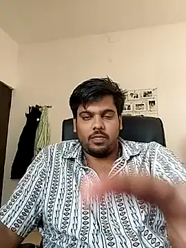 Snapshot of Manboobs178 chatting on 03-19-25, 02:48 Manboobs178 online show from 03-19-25, 02:48