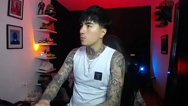 jung dragon online show from 10-30-25, 05:09