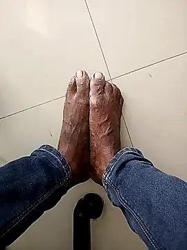 Tamil boy age28 online show from 11-02-25, 04:26