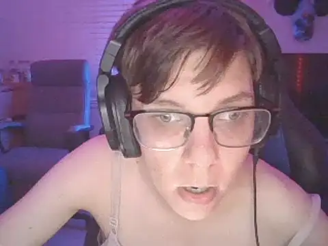 KaliSnow199623 online show from 12-07-24, 07:16