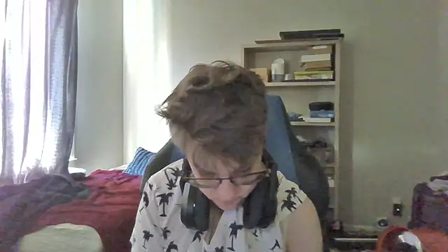 KaliSnow199623 online show from 02-05-26, 12:04