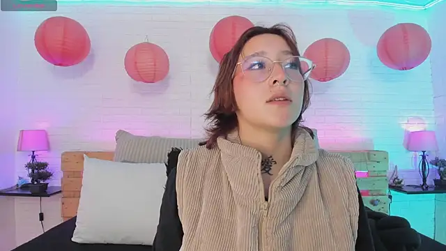 sofi bakerr online show from 02-06-25, 11:32