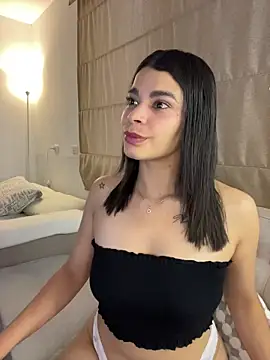 Snapshot of DaryRos chatting on 02-23-26, 11:13 DaryRos online show from 02-23-26, 11:13