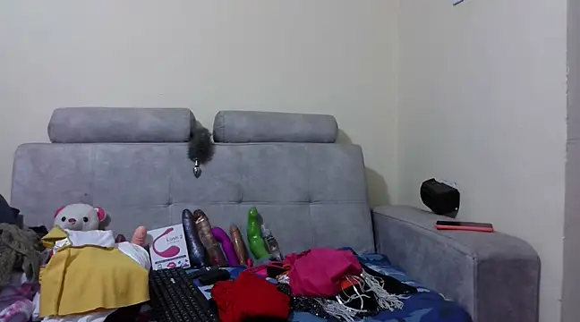 PenelopeHot 91 online show from 03-11-25, 09:59