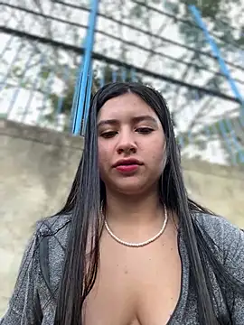 VAL PRINCESS online show from 12-19-24, 12:34