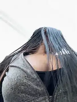 VAL PRINCESS online show from 02-02-25, 12:13