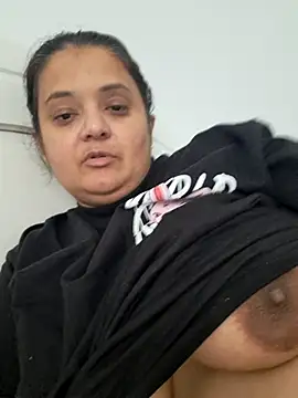 sarahhh1987 online show from 11-03-25, 09:32