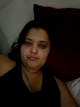 sarahhh1987 online show from 02-23-26, 10:07