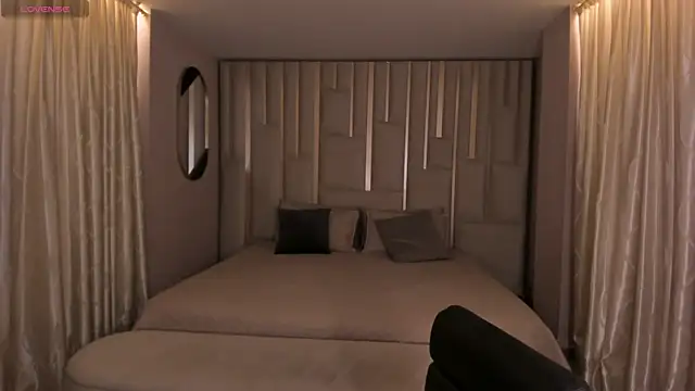 BellaRose X online show from 12-29-24, 04:05