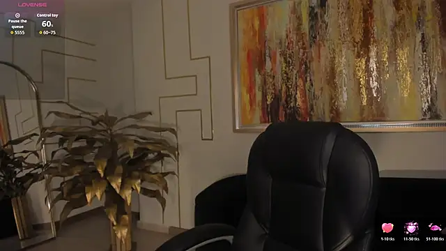 ViolettHansson online show from 02-21-26, 10:49