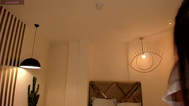 AliceHarper  online show from 12-04-25, 05:32