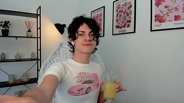 Snapshot of little_femb0y chatting on 02-28-26, 12:50 little femb0y online show from 02-28-26, 12:50