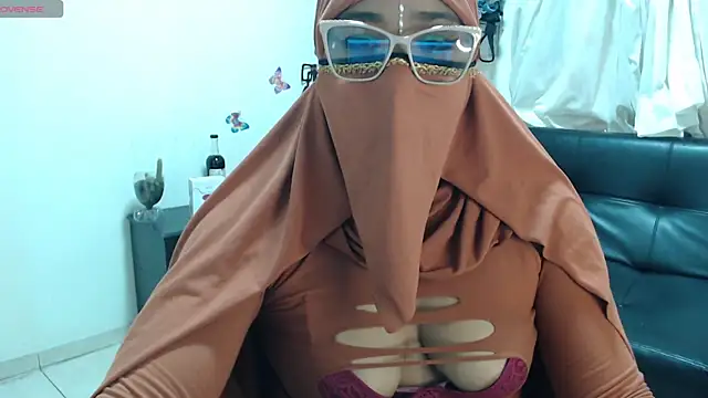 Aaliyah brown online show from 01-12-25, 08:36