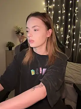  MayShy  online show from 12-15-24, 05:10