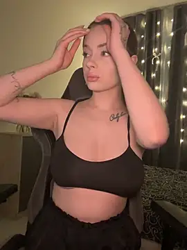  MayShy  online show from 12-18-24, 08:25