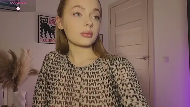  MayShy  online show from 03-21-25, 04:51