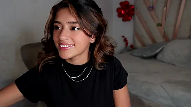 Snapshot of Rebecca_055 chatting on 12-05-25, 02:09 Rebecca 055 online show from 12-05-25, 02:09