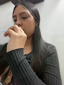 Salome golvert online show from 02-01-25, 12:07