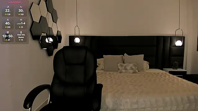 AnaisNin online show from 09-13-25, 06:29