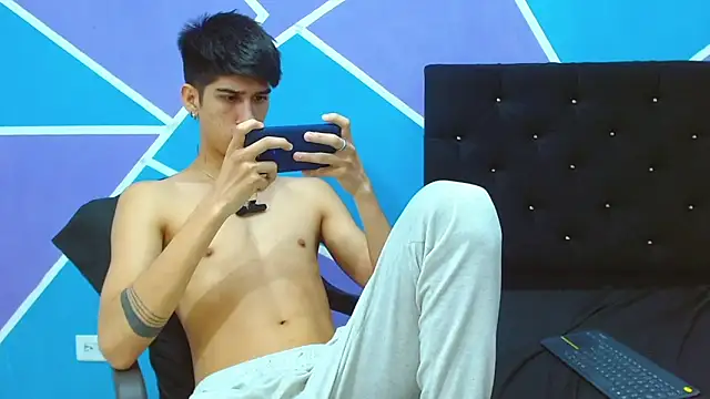 jhony-sex online show from 12-19-24, 06:12