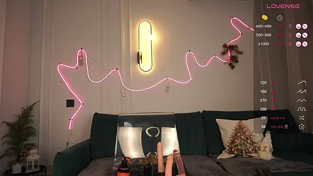 Snapshot of anna54784 chatting on 01-27-25, 06:41 anna54784 online show from 01-27-25, 06:41