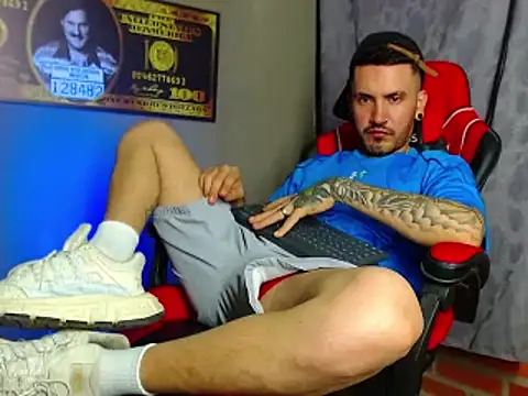 smoker445 online show from 03-01-25, 01:32