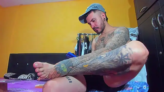 Snapshot of smoker445 chatting on 02-19-26, 09:22 smoker445 online show from 02-19-26, 09:22