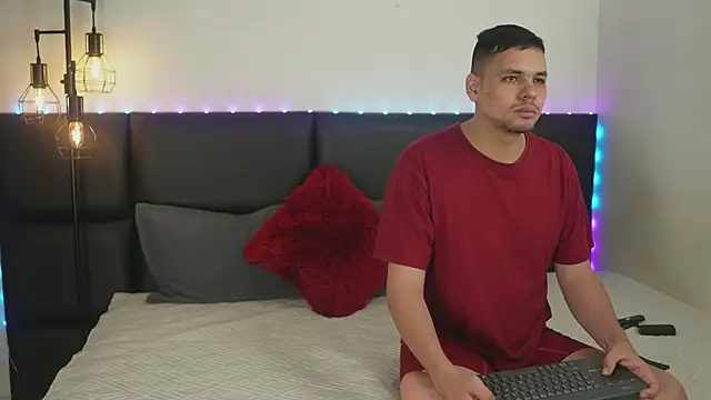 Cleoanubis- online show from 02-15-25, 04:36