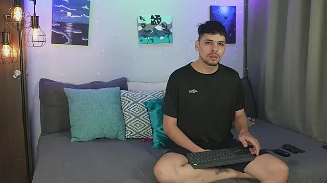 Cleoanubis- online show from 11-02-25, 05:43