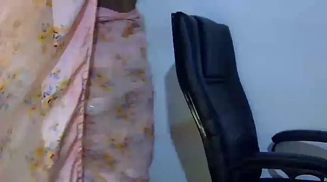 lola-   online show from 12-12-24, 07:15