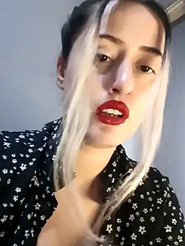 Snapshot of afrodizyak chatting on 03-01-25, 01:07 afrodizyak online show from 03-01-25, 01:07