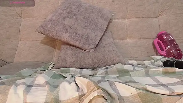 Snapshot of cataleyya_666 chatting on 01-16-25, 12:34 cataleyya 666 online show from 01-16-25, 12:34